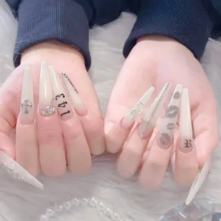 ネイル Lyna 池袋のネイルデザイン