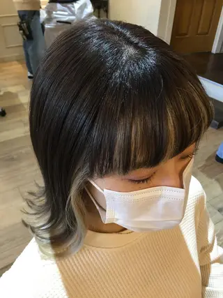 ミディアム カラー plaatje 義見のヘアスタイル