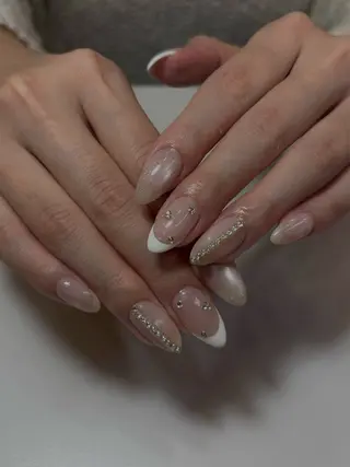 ネイル MIU @306.211のネイルデザイン