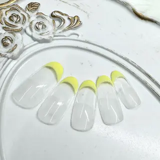 ネイル 山根 偉久弥のネイルデザイン