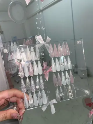 ネイル Moon nail salonのネイルデザイン
