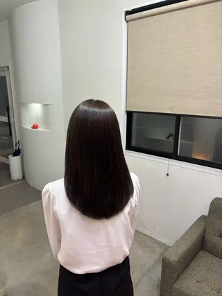 カラー ANNIE/AYU MI/ブラウンカラーのヘアスタイル