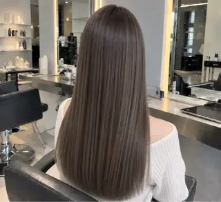 ロング カラー L.O.G みうのヘアスタイル
