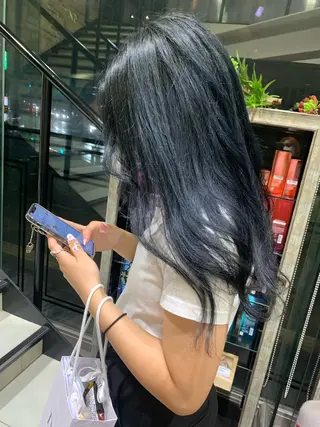 ロング カラー 海外girl🤎 透明感ベージュmaoのヘアスタイル