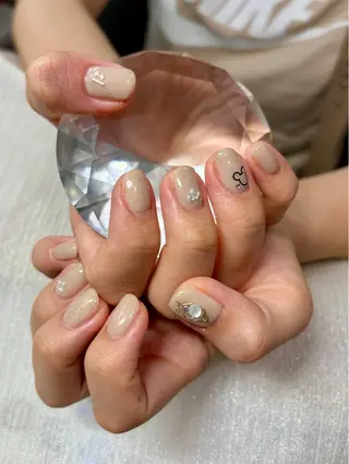ネイル nailroom HARU.のネイルデザイン