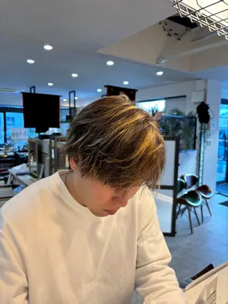 カラー メンズ OluOlu (オルオル)布川恭大のヘアスタイル