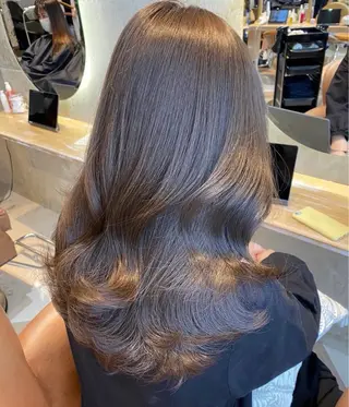 ロング 三井 千里のヘアスタイル