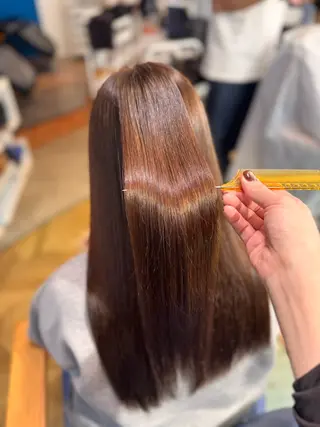 ロング Kaori🌈透明感 カラー / 髪質改善のヘアスタイル
