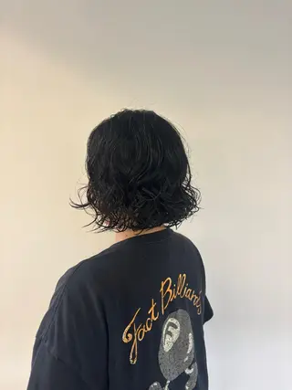 ショート パーマ 小嶋 咲輝のヘアスタイル