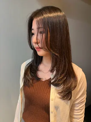 セミロング 三浦 ふたばのヘアスタイル