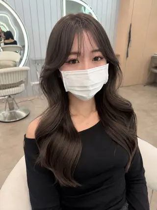 ロング ヘアアレンジ 🌻夏の透明感カラー 🌈韓国レイヤー櫻井のヘアスタイル