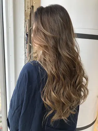 ロング カラー welring hair salonのヘアスタイル