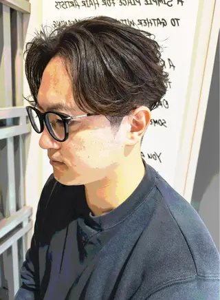 ミディアム パーマ メンズ 似合う髪型見つけます AYAKAのヘアスタイル