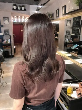 ミディアム 🫧小顔顔周りカット レイヤー/縮毛/白倉のヘアスタイル