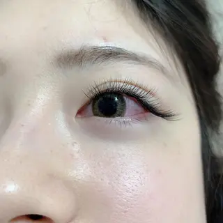 マツエク・マツパ U eのネイルデザイン