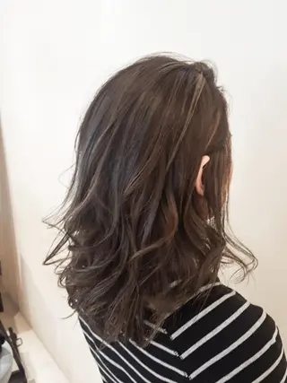 セミロング カラー 🌈🌸あおき みちる🌟💗のヘアスタイル