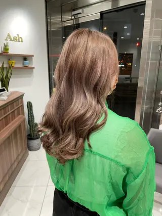 セミロング カラー ヘアアレンジ 🇰🇷韓国ヘア★ 副店長.쿠리타⭐︎のヘアスタイル