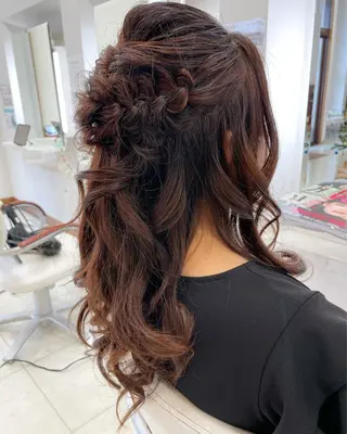 ロング ヘアアレンジ Hair VERDEのヘアスタイル