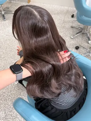 ロング 🤍ブリーチなしカラ ー/riri🤍のヘアスタイル