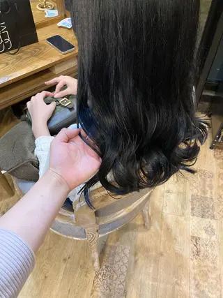 セミロング ✨色持ちの良い艶 カラー✨蟹江真世のヘアスタイル
