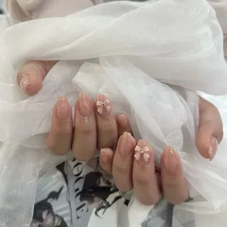 ネイル sara : salon ELVIのネイルデザイン