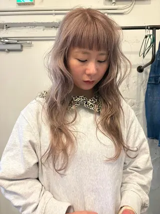 ミディアム ✴︎UNU ✴︎モエカのヘアスタイル