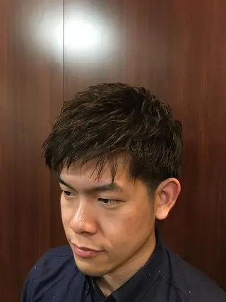 ミディアム パーマ メンズ 小島 史也のヘアスタイル