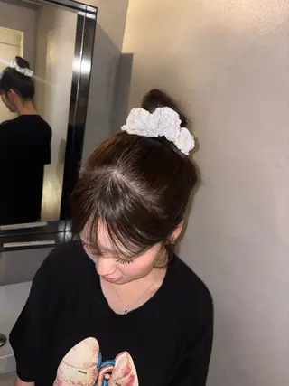 カラー yu 🍓/レイヤー ／透明感カラーのヘアスタイル