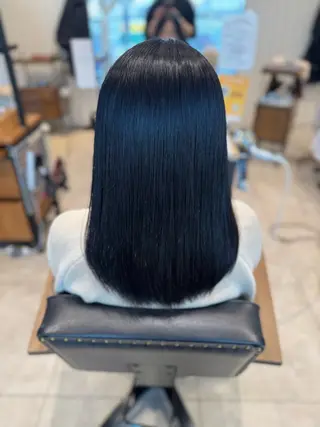 ロング カラー メンズストレート⭐️ 髪質改善カラー⭐️のヘアスタイル