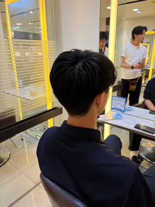 ショート メンズ 東城 利貴のヘアスタイル