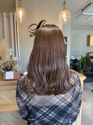 ミディアム HIYORI / luanaのヘアスタイル