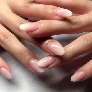 ネイル Maggie staffのネイルデザイン