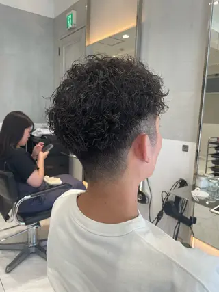 メンズ オリーブ カラー✨有坂映哉のヘアスタイル