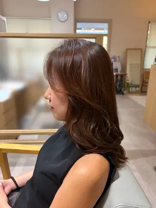 セミロング カラーモデル募集中 🍀 上地 虹奈のヘアスタイル