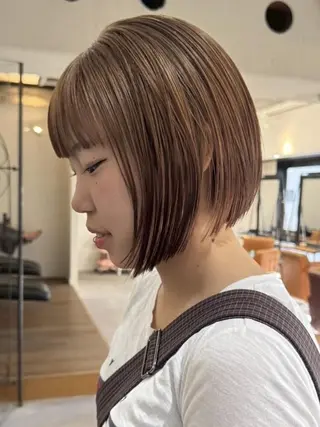 カラー ili 梅田のヘアスタイル