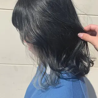 ミディアム カラー 齊藤 衣梨佳のヘアスタイル
