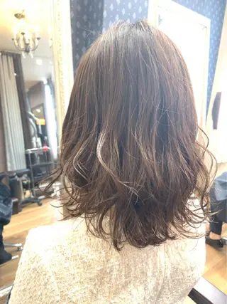 ミディアム カラー ヘアアレンジ 髪質改善🩵艶髪 ストレート🩵山口のヘアスタイル