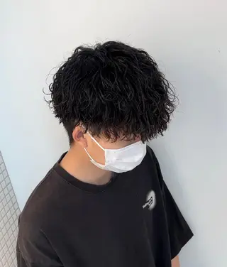 パーマ メンズ k jの眉毛・アイブロウイメージ