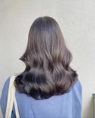 セミロング カラー 💖似合わせカラー ブリーチ💖レイヤーのヘアスタイル