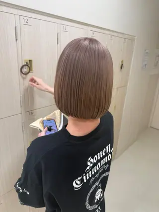 ショート 岡田 和馬のヘアスタイル