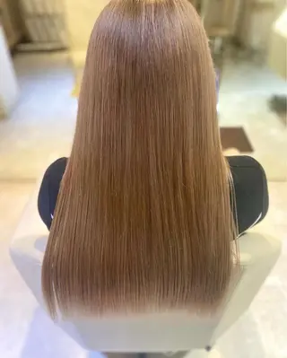 ロング 米田 有里のヘアスタイル