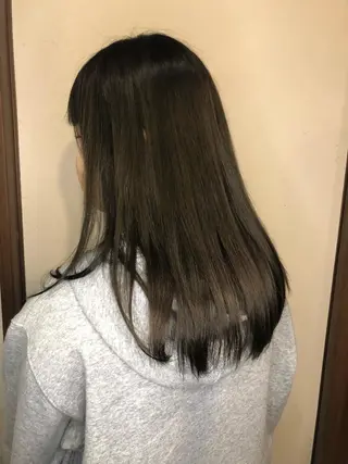 ロング 刀根 亮馬のヘアスタイル