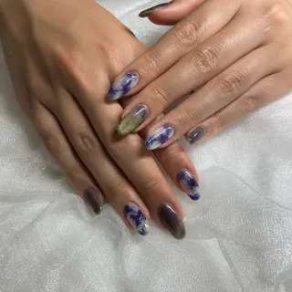 ネイル :*~🌿Flora miku🌙~:*のネイルデザイン