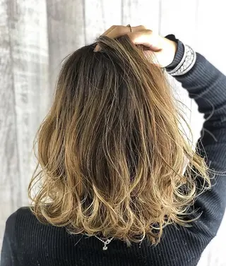 ミディアム CREAPY  代表 福田 将太のヘアスタイル
