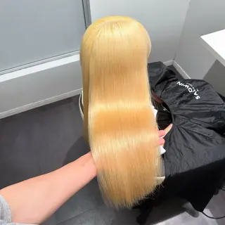 ロング カラー 💫艶ハイトーン×髪 質改善💫リュウトのヘアスタイル