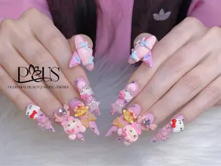 ネイル PLUSSPA HOANGのネイルデザイン