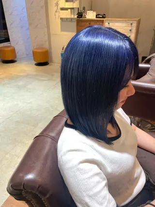セミロング カラー 櫻田 朴のヘアスタイル
