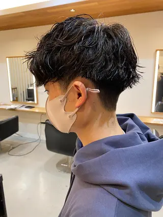 ショート パーマ メンズ 石川 尚哉のヘアスタイル