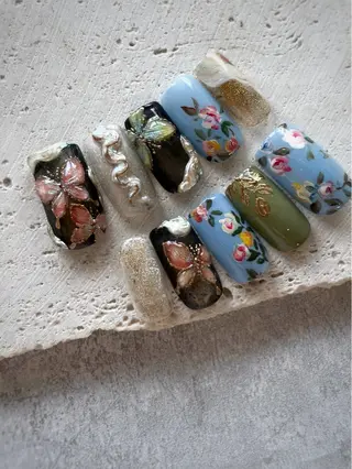 ネイル FIORITURA Maikoのネイルデザイン