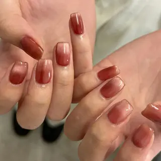 ネイル haruna🐾 うるちゅる/マグ🫧のネイルデザイン